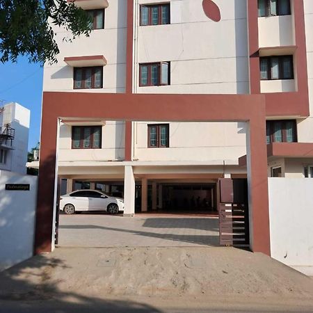 Mayfair Service Apartments كويمباتور المظهر الخارجي الصورة