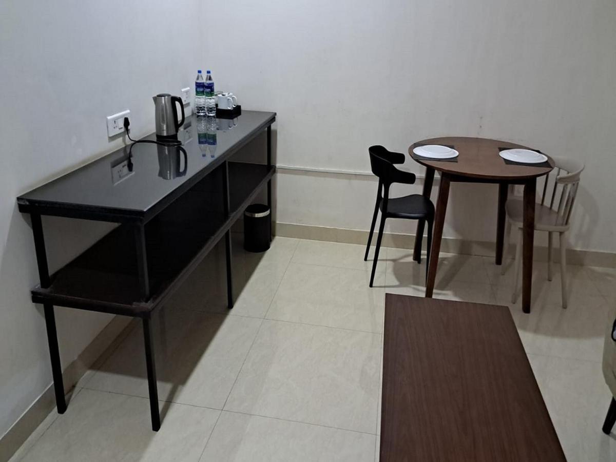 Mayfair Service Apartments كويمباتور المظهر الخارجي الصورة